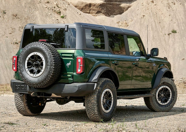 2022 Ford Bronco 4-door