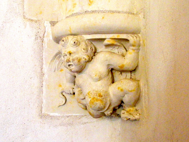 Carving at the end of a rib vault, Chateau of Azay le Rideau, Indre et Loire, France. Photo by Loire Valley  Time Travel.