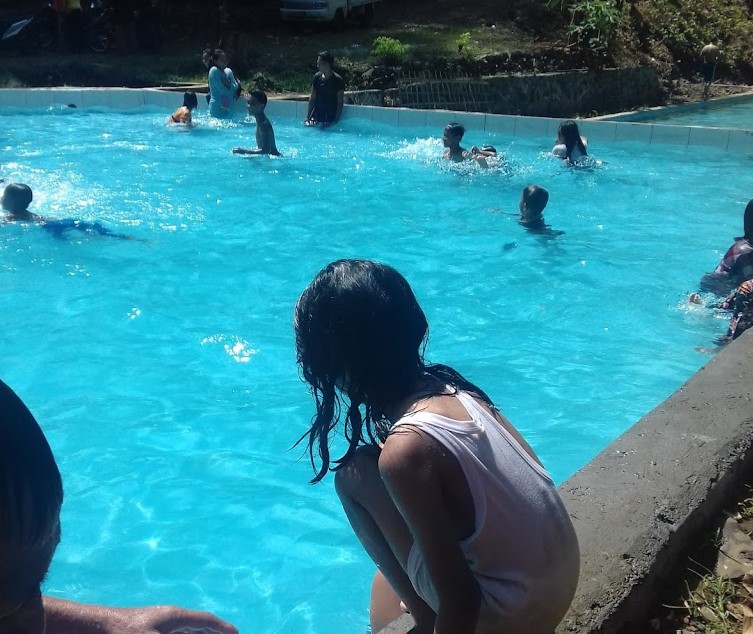Kolam Renang Tirta Gara