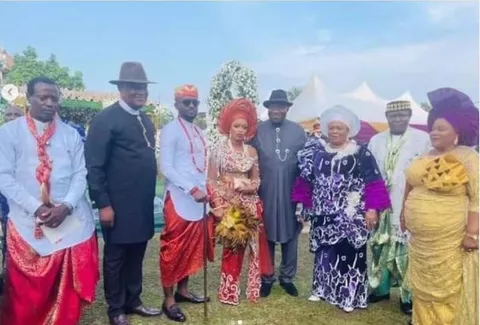  Man Attacks Goodluck Jonathan For Attending Wedding Of His Friend’s Daughter