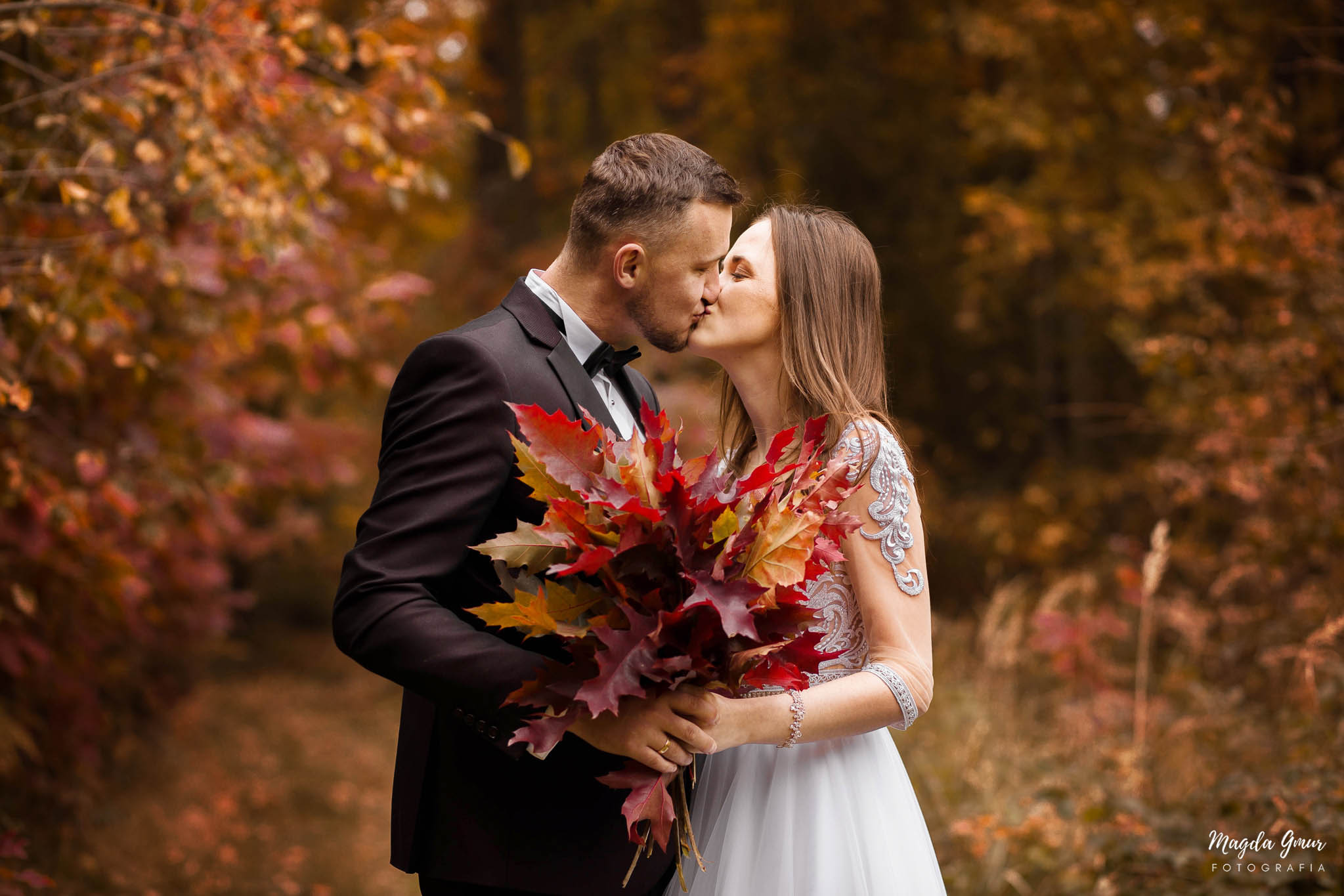 fotograf opoczno, fotograf slubny opoczno, magda gmur fotografia, jesienny plener slubny, plener slubny opoczno, fotograf konskie, fotograf slubny lodzkie