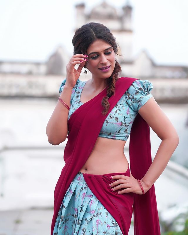 Shraddha Das Mesmerizing in Light Blue and Maroon Half Saree