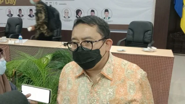 Ditegur Gerindra Usai Kritik Jokowi, Fadli Zon Dirayu Bergabung ke Partai Ummat