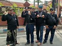 LSM MOJOKERTO YANG TERGABUNG DALAM "GEBRAK" LAKSANAKAN KEGIATAN PERINGATAN HARI ANTI KORUPSI INTERNASIONAL TAHUN 2023