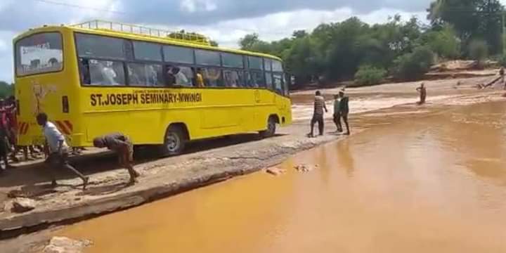 Even Before the Catastrophe, the Driver of the Bus That Sank Into the River Enziu in Mwingi, Killing 24 People, Had Sensed Danger and Refused to Cross the River - See Who Compelled Him to Cross in the First Place