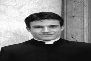 Rev. Fr. Alvaro narrates why he would wear his Cassock wherever he goes instead of mufti, Diocesan Priests are no longer associated with Cassocks