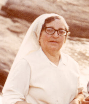 MADRE ENRIQUETA CORVALAN