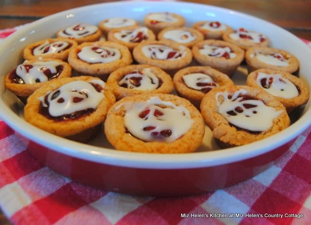 Cherry Cookie Cups at Miz Helen's Country Cottage