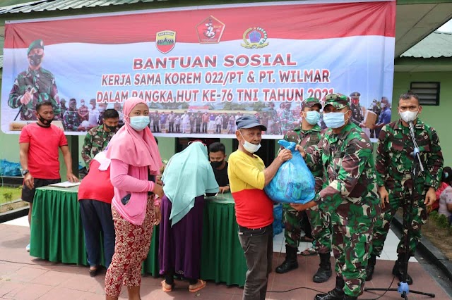 Korem 022/PT Gandeng PT. Wilmar Gelar Baksos Dalam Rangka HUT Ke-76 TNI