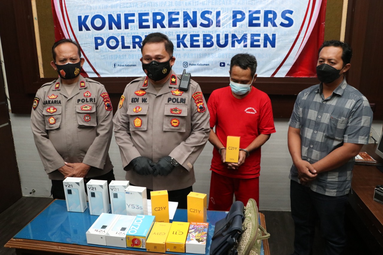 Apes! Warga Kebumen Sukses Gondol Belasan Unit HP, Tetapi Sehari Kemudian Ditangkap Polisi