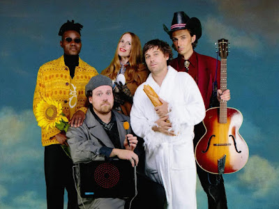 Metronomy band picture