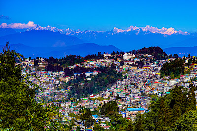 Which are the best places to visit in Darjeeling Why is Darjeeling famous for tourism, darjiling, why is darjiling so famous, daily905