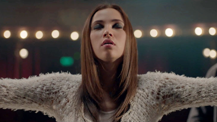 A atriz Yamila Saud como Milena no filme 'Hipersomnia'