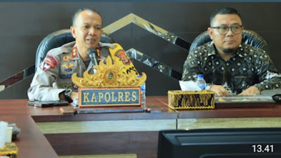 Kapolres Tulang Bawang Barat dan KPU Tulang Bawang Barat Rapat Koordinasi Persiapan Rekapitulasi Tingkat Kabupaten