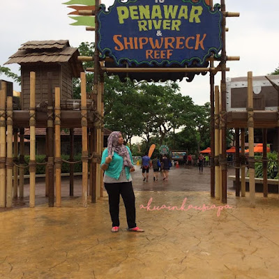 sheisfarahain seronok di desaru waterpark