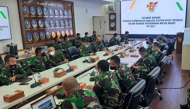 Dosen Teknokrat STTAL Nara Sumber di Mabes TNI AD