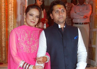 Mohit Suri dengan istri Udita Goswami