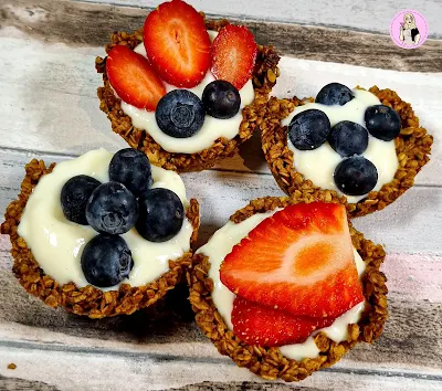 Oat & Yogurt Breakfast Cups Recipe | Healthy Slimming Friendly Breakfast Recipe