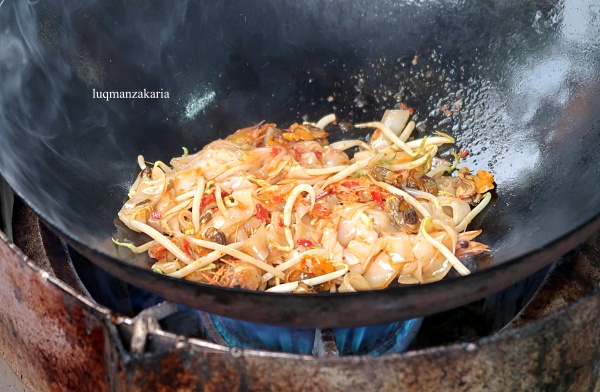 Kedai makan lokcing dan sotong bakar sedap di kelantan