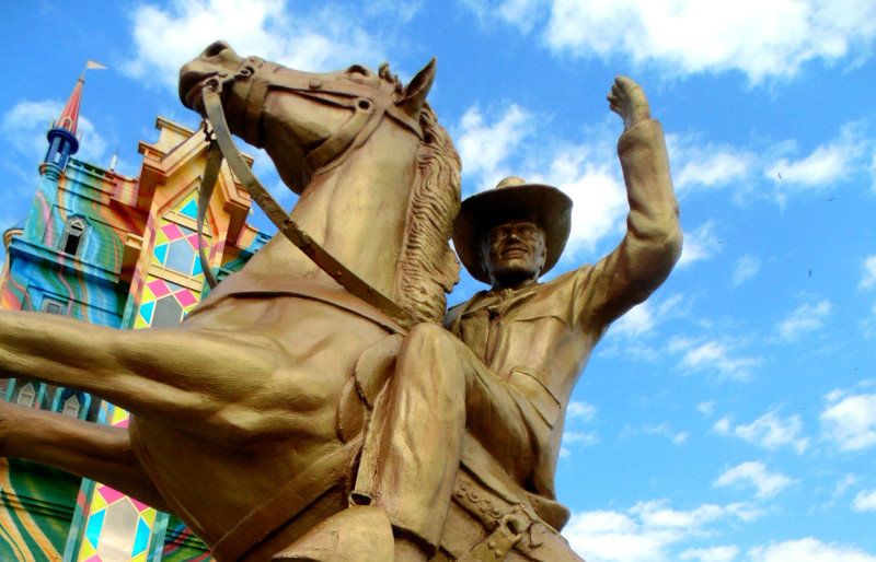 Beto Carrero World on X: Fim de semana chegando e a gente só consegue  pensar em uma coisa: Beto Carrero World! #BigTower #EuNoBetoCarrero   / X