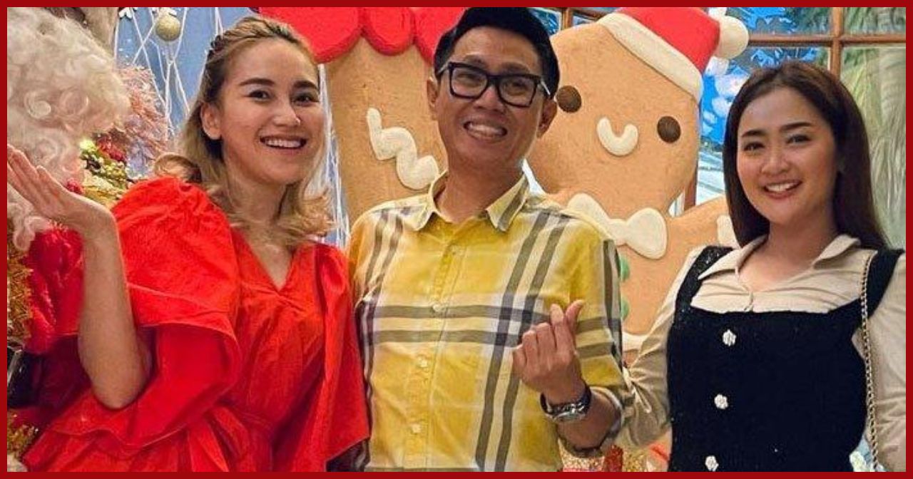 Ayu Ting Ting Rayakan Natal, Penampilannya Disorot, Takjub Kemewahan Christmas di Rumah Ruben Onsu