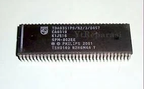 IC TDA9351