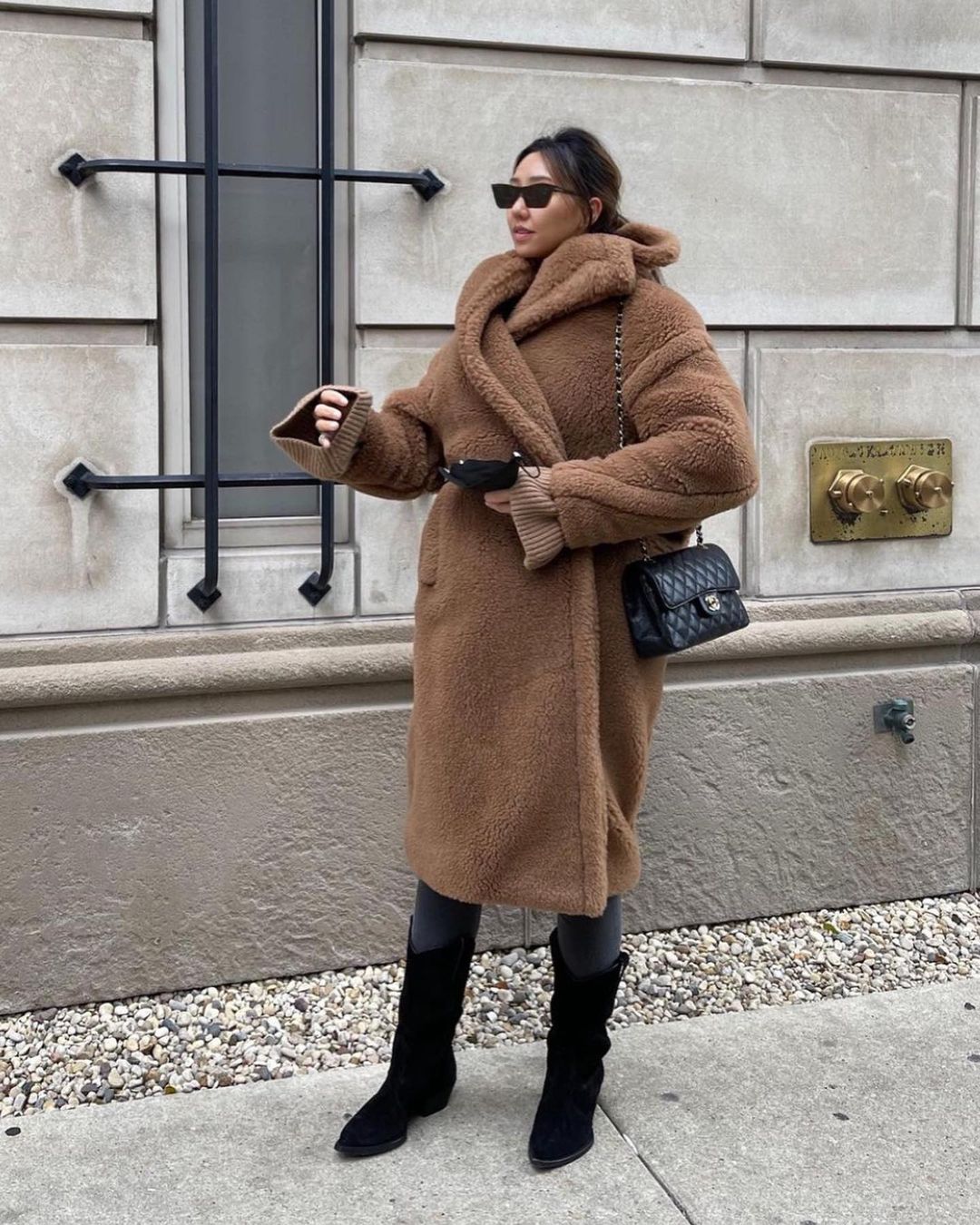 40 Winter Looks That Are Stylish, Chic, and Cozy | Melody Jacob