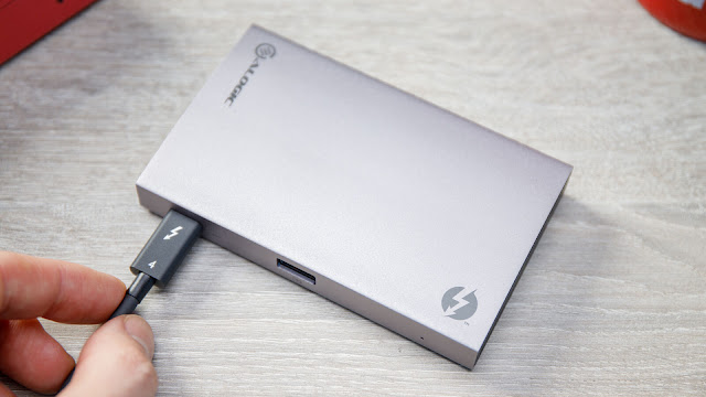 Alogic Thunderbolt 4 Blaze Hub Review