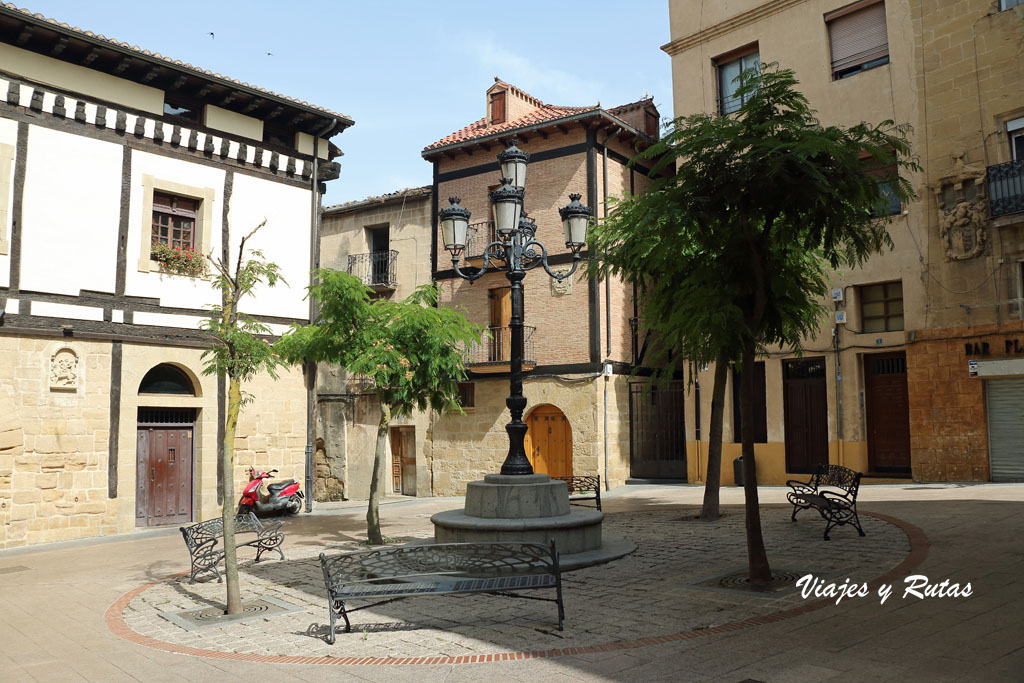 Plaza San Martín de Haro