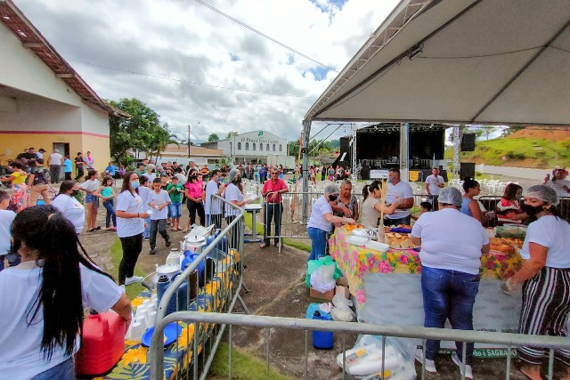 Situado em Eldorado, distrito Itapeúna celebra 121 anos em grande estilo