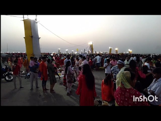 Returning from Chhath Ghat after morning arghy