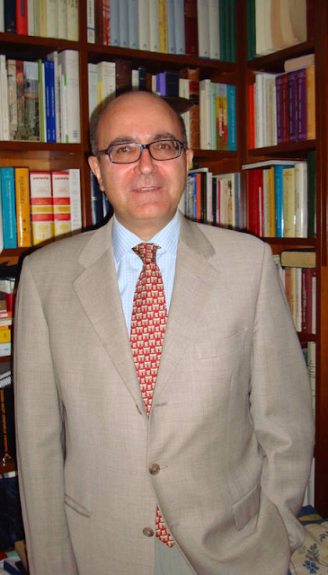 Rafael Lazcano