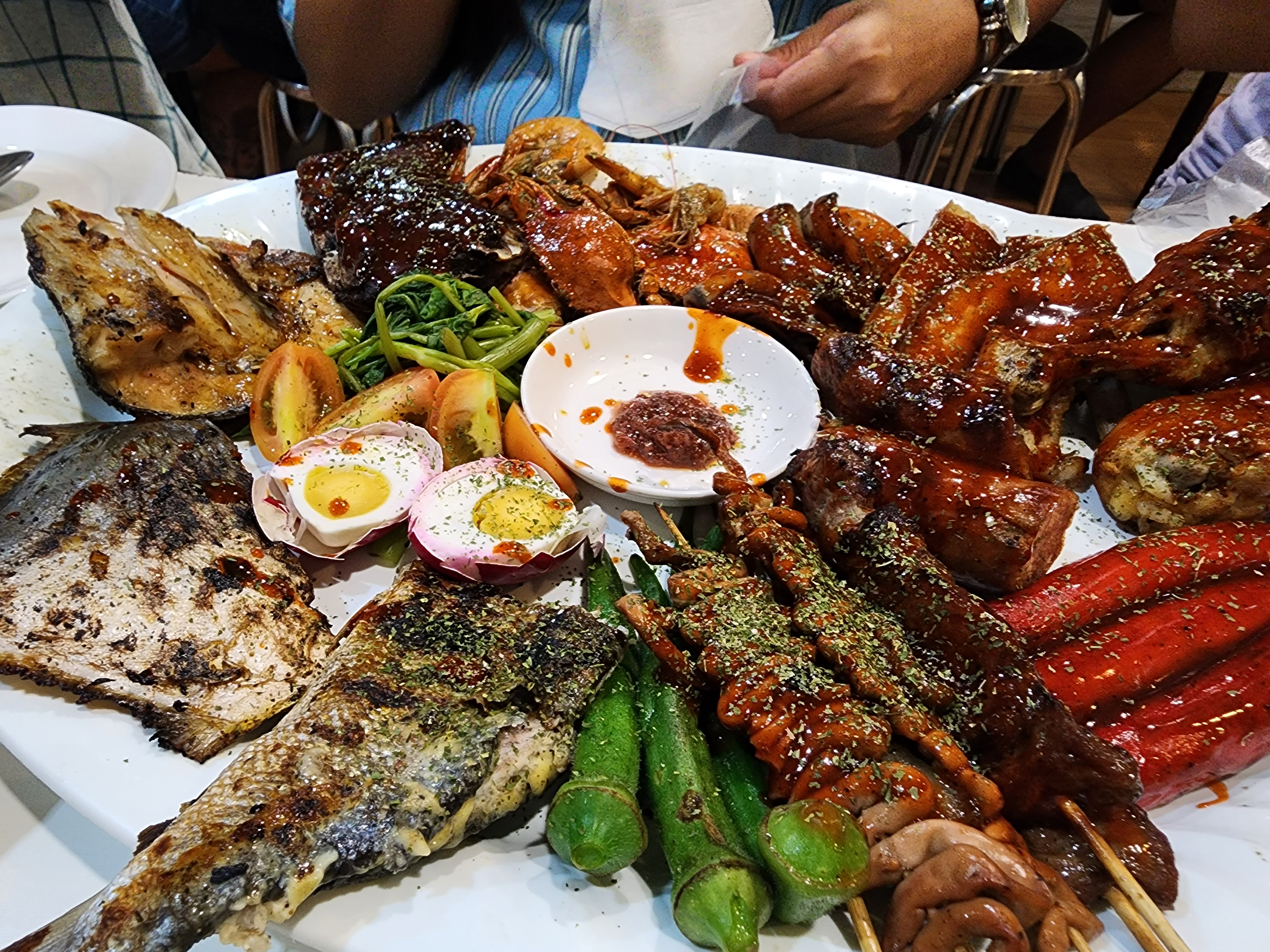 Inihaw seafood and meat platter
