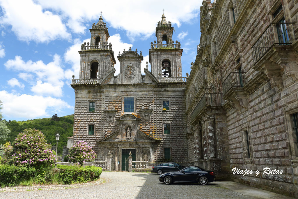 Fachada d ela Iglesia del Monasterio de Oseira