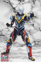 S.H. Figuarts Ultraman Geed Galaxy Rising 15