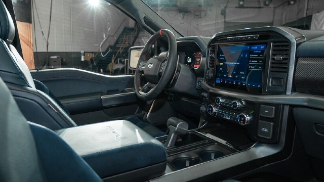 2022 Ford F-150 Raptor Interior
