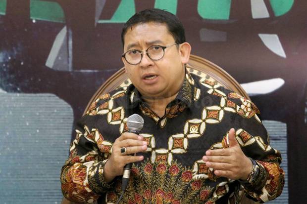 Ditegur Gerindra Gegara Kritik Jokowi, Fadli Zon Disarankan Beri Perlawanan