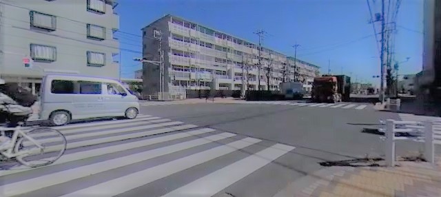 (川崎街道と天神山通りの交差点)///サムネイル