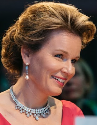 diamond necklace tiara wolfers queen fabiola belgium mathilde