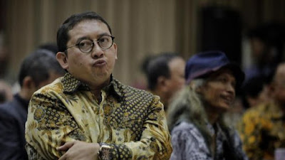 Gegara Cuitan UU Ciptaker, Fadli Zon Dilaporkan ke MKD Dibela Fahri Hamzah