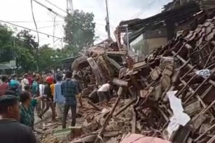 Truk Rem Blong Tabrak Rumah Dan Sejumlah, Kendaraan Di Jember 3 Orang Luka