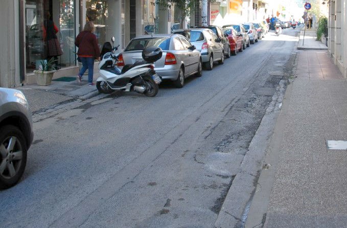 Απαγόρευση στάθμευσης στην οδό Αναγνωσταρά στην Καλαμάτα λόγω έργων