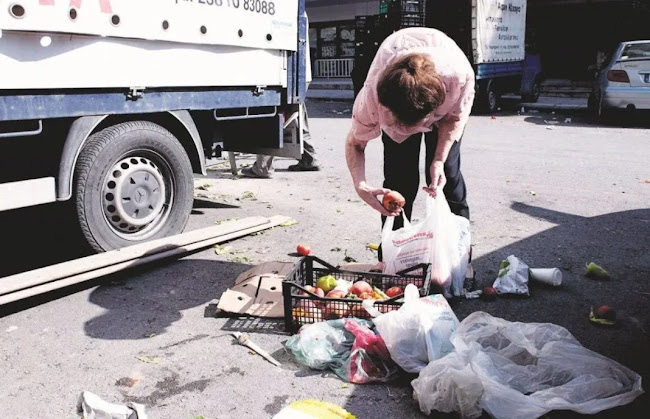 Βυθίζεται στη φτώχεια η Ελλάδα! Αποκαρδιωτικά τα στοιχεία της Eurostat