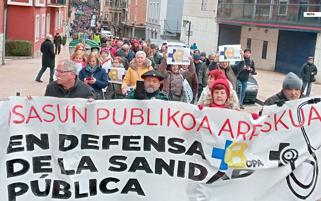 Manifestación de la plataforma BOPA por la sanidad pública de Barakaldo