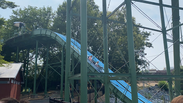 Hersheypark Coal Cracker Log Flume Ride Final Drop