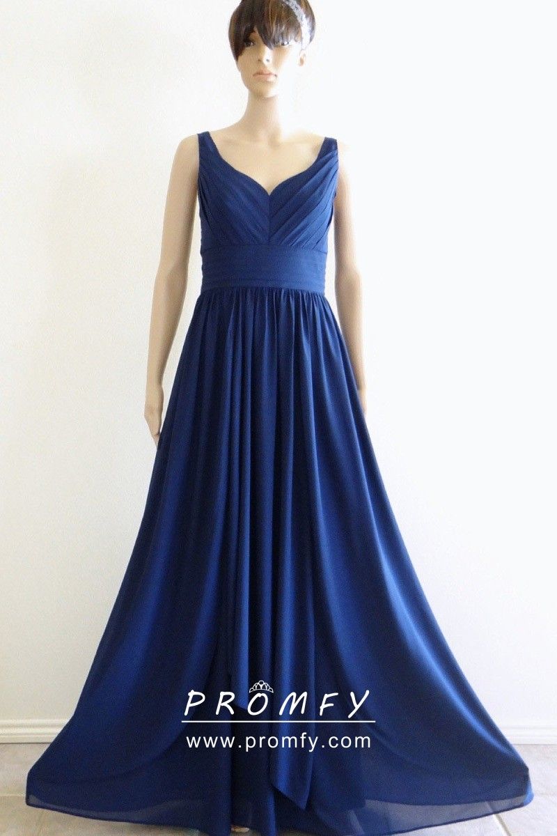 Long dress with a wide neckline – blue