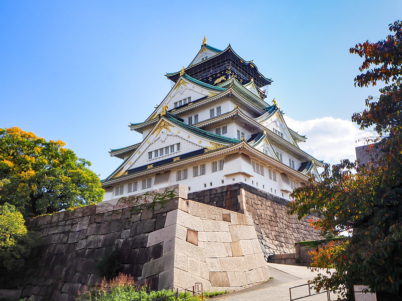 ปราสาทโอซาก้า (Osaka Castle: 大阪城)