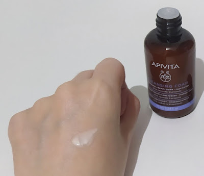 Crema espuma limpiadora Apivita