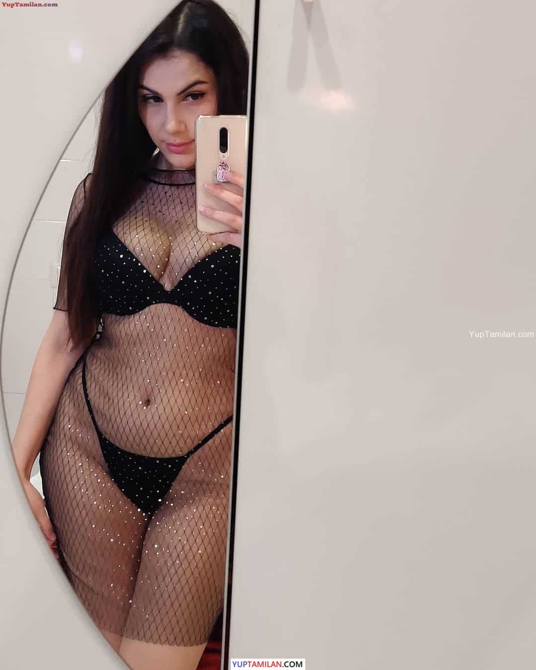 Valentina Nappi Sexy Bikini and Near-Nude Pictures