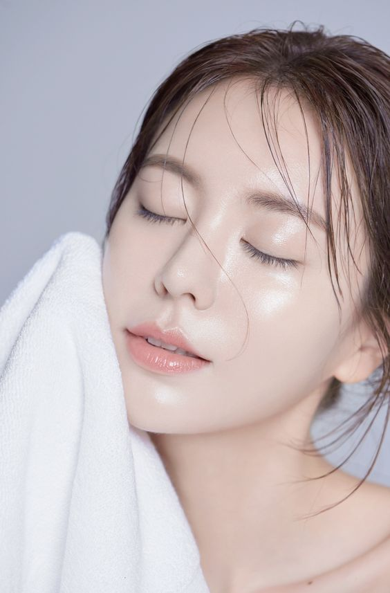 Best Affordable korean Serums to get a glowing, clear and healthy skin | Skincare serums